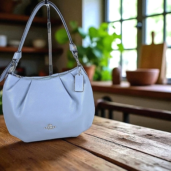 Coach #C4068 Everly Shoulder Bag Blue Pebbled Leather Spring Summer - Picture 1 of 17